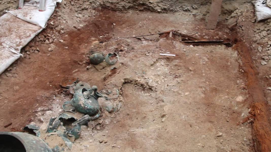 47'nci Tümülüs gün ışığına çıkarıldı! Bakan Ersoy: Geleceğe miras ile geçmişe ışık tutmaya devam edeceğiz 4